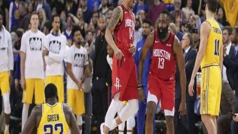 格雷茨卡：足球生涯关键角色，助力俱乐部与国家队辉煌